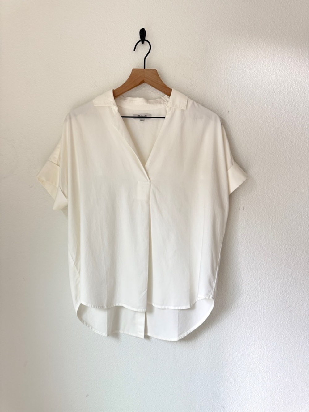Madewell Courier Button-Back Blouse in pure white - small - like new - Picture 2 of 10
